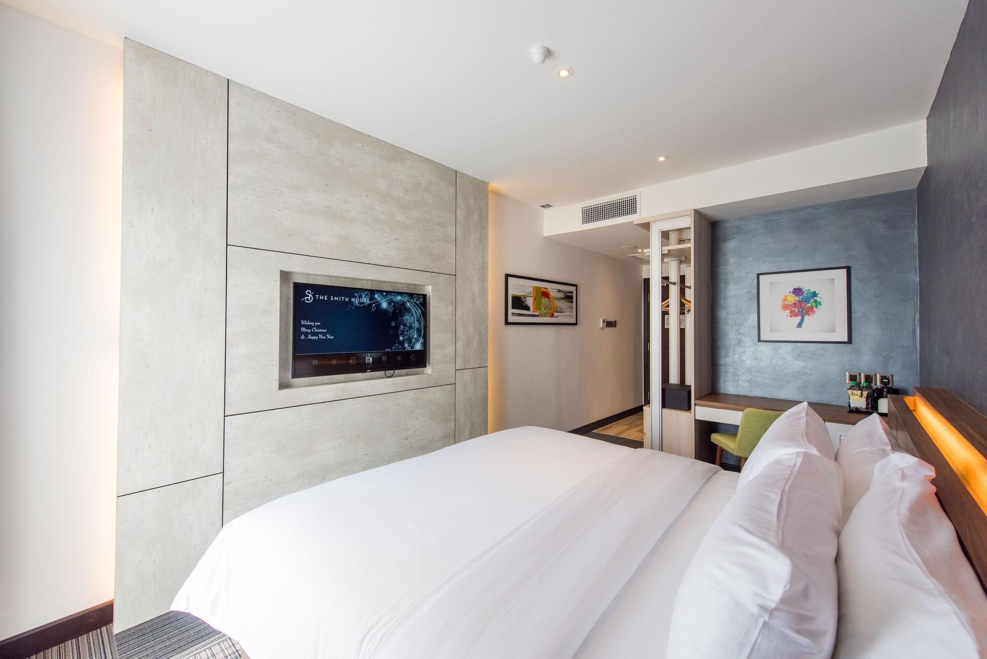 The Smith House Hotel Пантай Ченанг Екстериор снимка